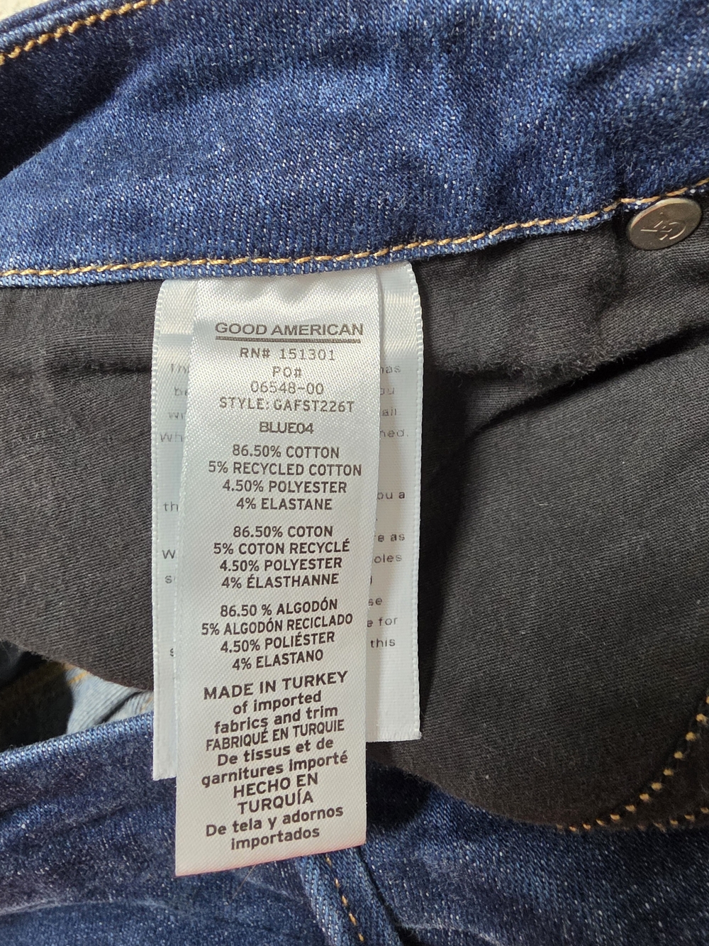 Good American Deep Indigo Flared Jeans - Picture 9 of 14